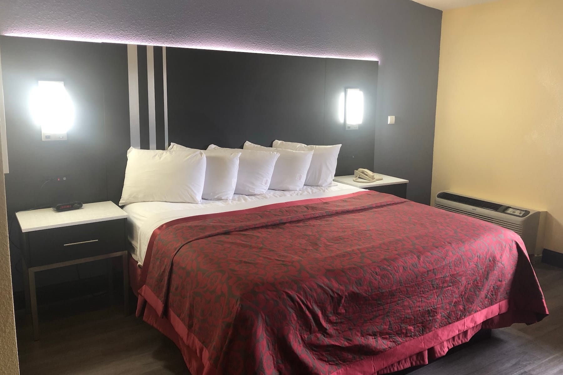 King Room